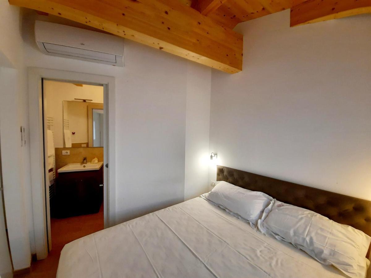 Hotel Il Buongustaio Massa  Buitenkant foto