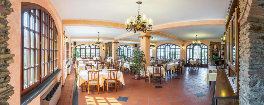 Hotel Il Buongustaio Massa  Buitenkant foto