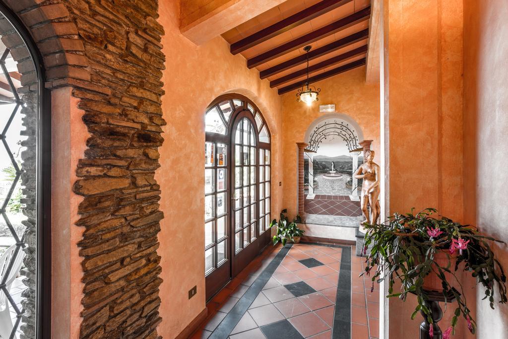 Hotel Il Buongustaio Massa  Buitenkant foto