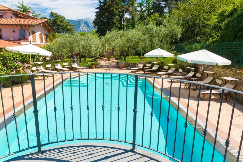 Hotel Il Buongustaio Massa  Buitenkant foto