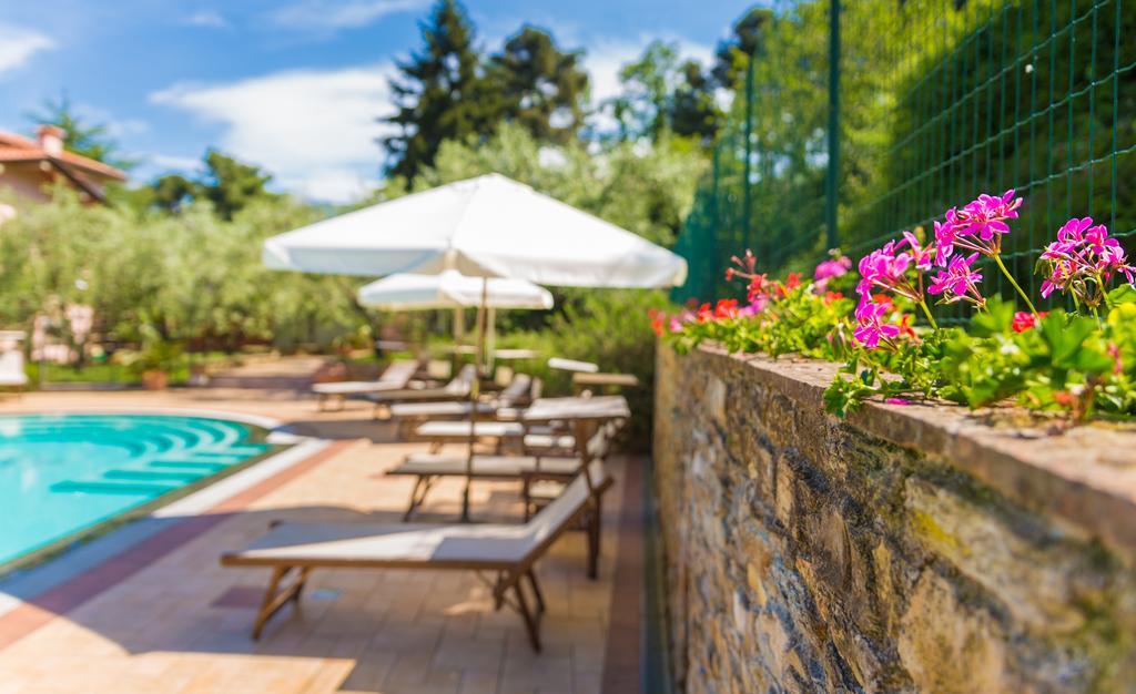 Hotel Il Buongustaio Massa  Buitenkant foto