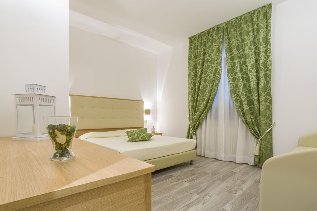 Hotel Il Buongustaio Massa  Buitenkant foto