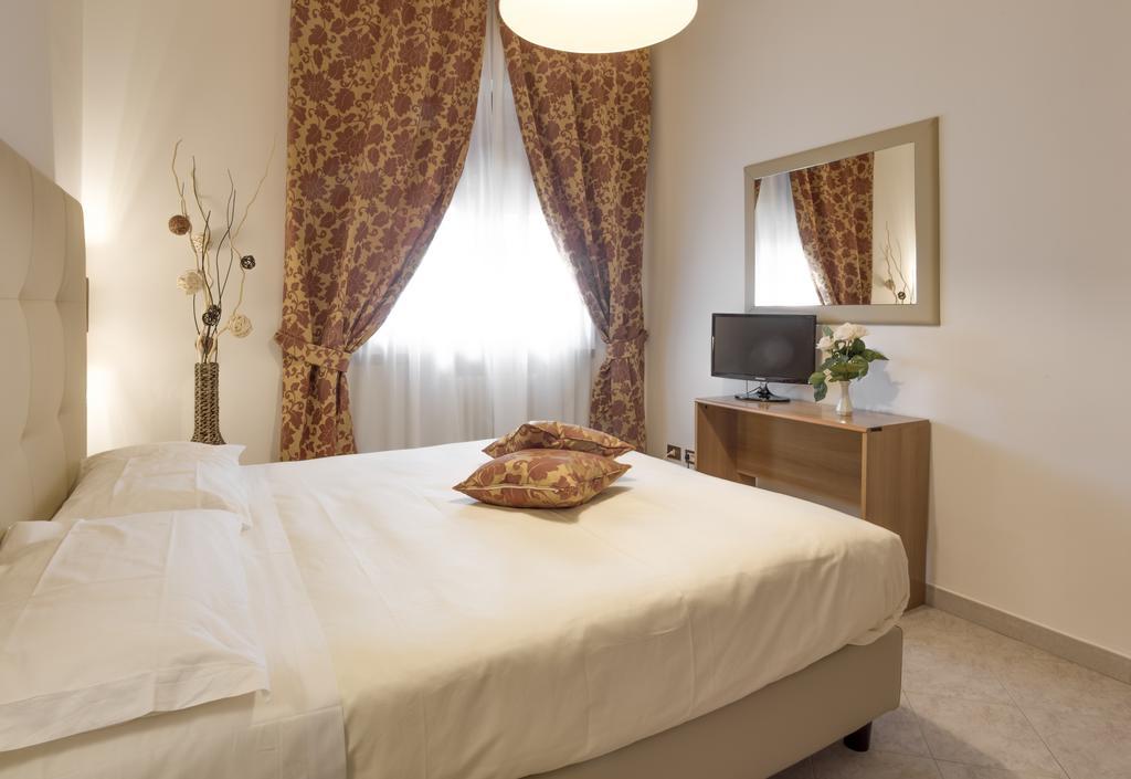 Hotel Il Buongustaio Massa  Buitenkant foto