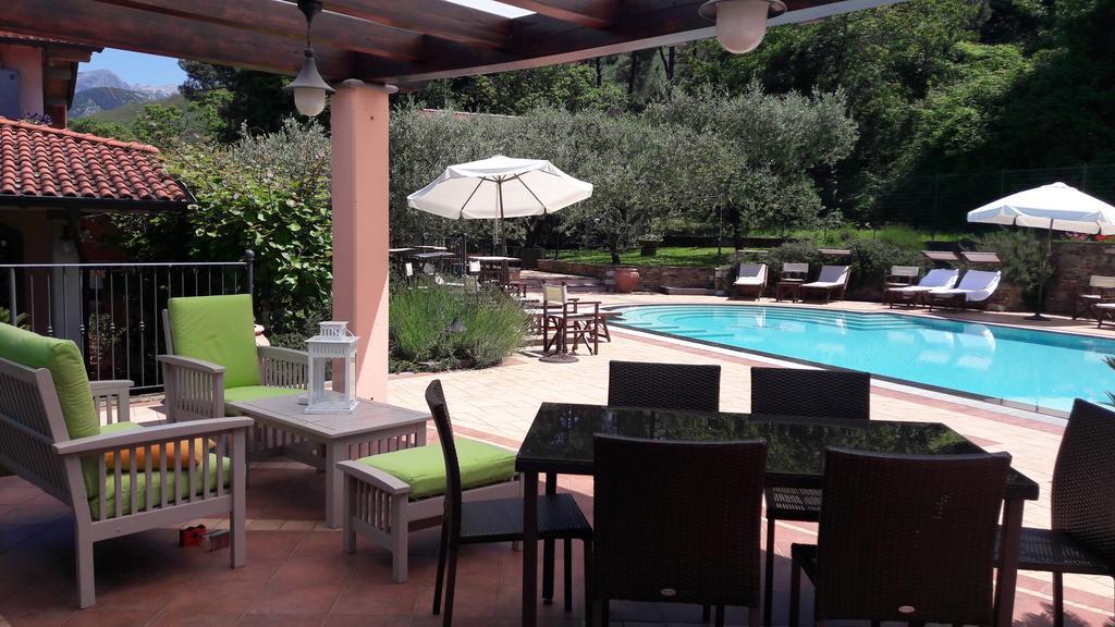 Hotel Il Buongustaio Massa  Buitenkant foto